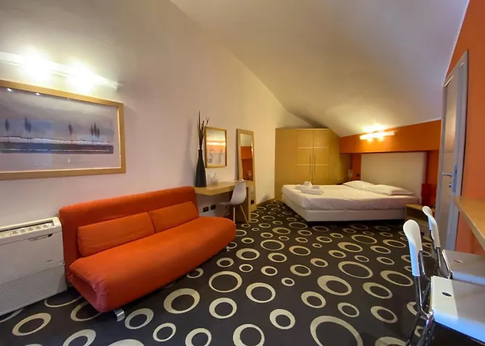 Ih Hotels Firenze Select