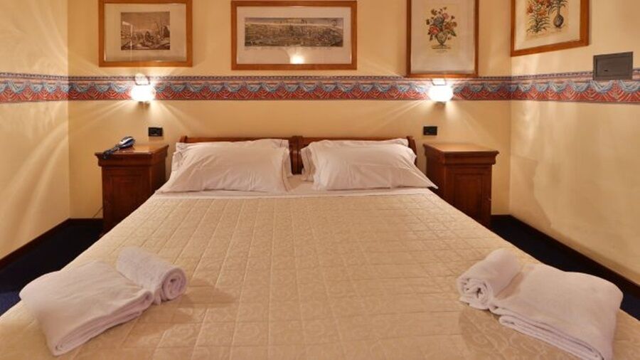 Ih Select Hotel Florencia
